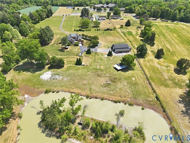 5346 Pole Green Rd, Mechanicsville, VA 23116