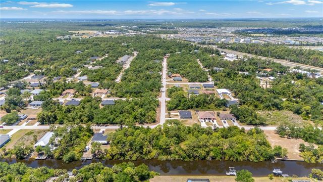 2042 COMO STREET, Port Charlotte, FL 33948