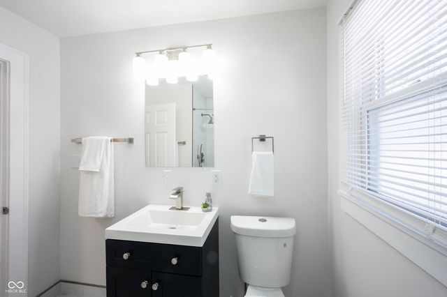 4839 Rosslyn Avenue, Indianapolis, IN 46205