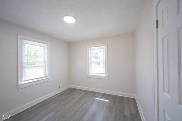 4839 Rosslyn Avenue, Indianapolis, IN 46205