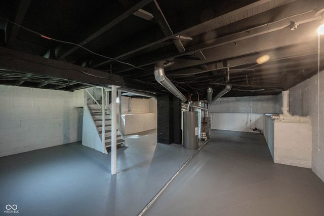 4839 Rosslyn Avenue, Indianapolis, IN 46205