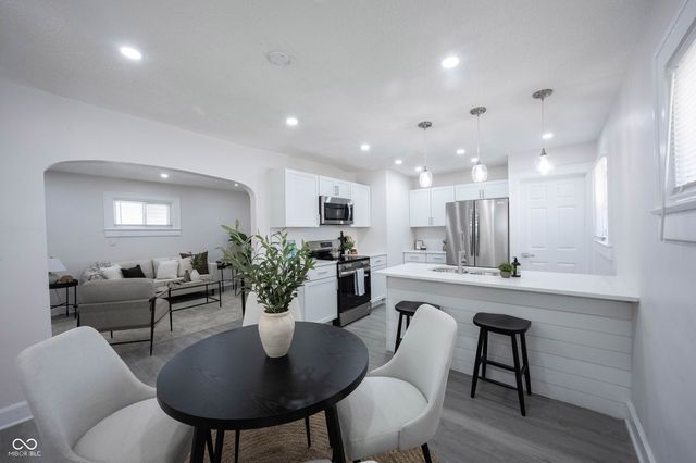 4839 Rosslyn Avenue, Indianapolis, IN 46205