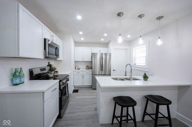 4839 Rosslyn Avenue, Indianapolis, IN 46205