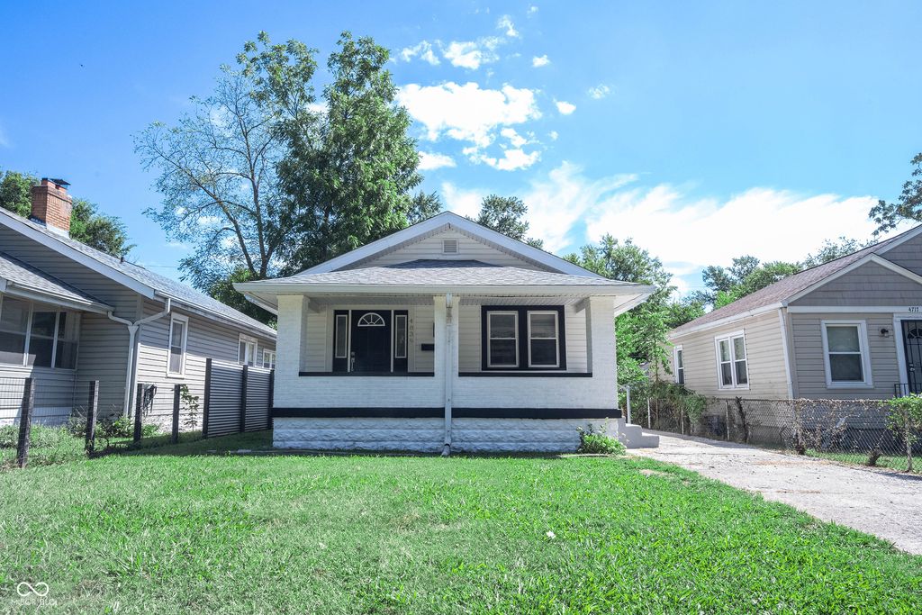 4839 Rosslyn Avenue, Indianapolis, IN 46205