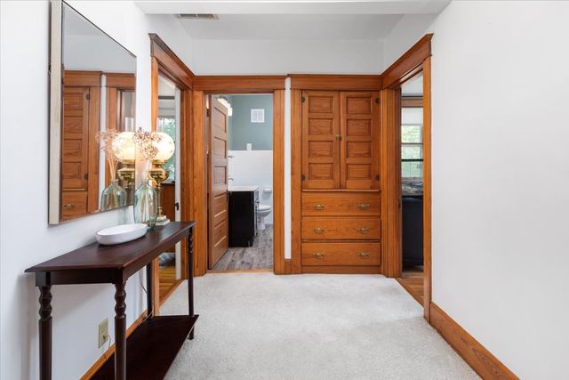 23 N Columbia Street, Naperville, IL 60540