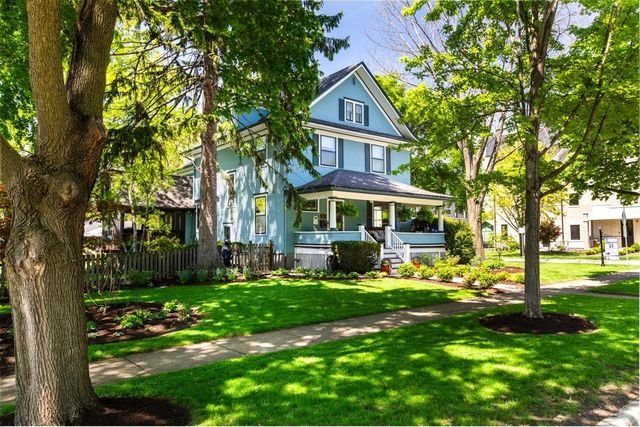 23 N Columbia Street, Naperville, IL 60540