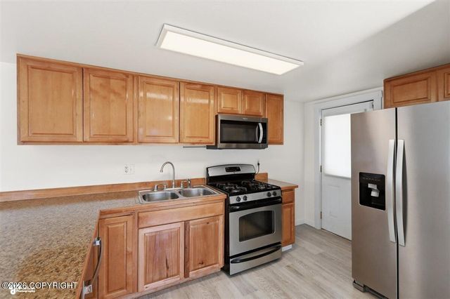 4009 Allan Place, Anchorage, AK 99508