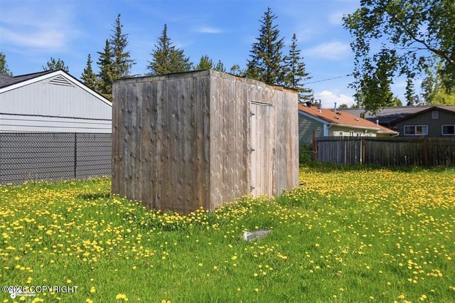 4009 Allan Place, Anchorage, AK 99508