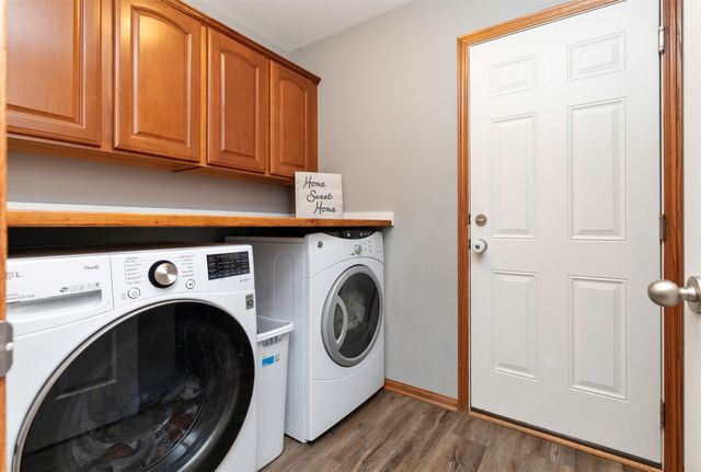 1510 W Iowa Avenue, Indianola, IA 50125