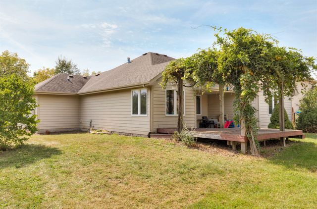 1510 W Iowa Avenue, Indianola, IA 50125