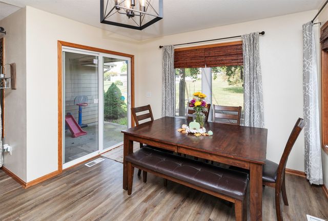 1510 W Iowa Avenue, Indianola, IA 50125