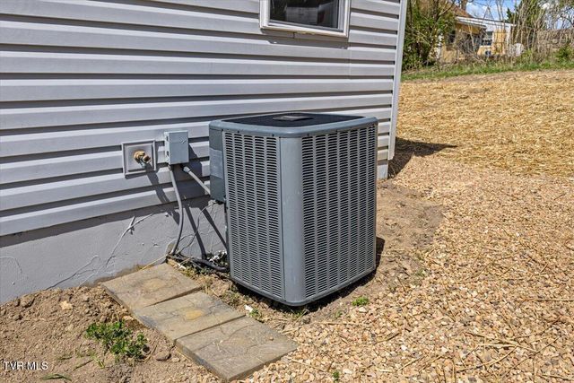 108 Lily Street, Bristol, TN 37620