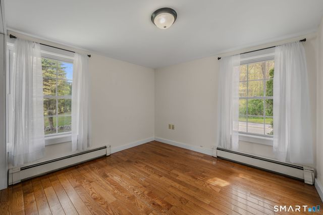 1352 North Road, Groton, CT 06340