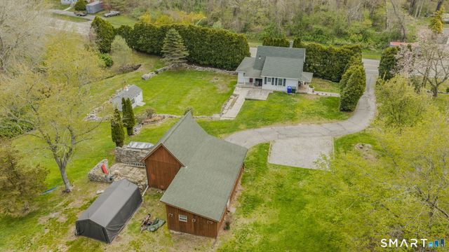 1352 North Road, Groton, CT 06340