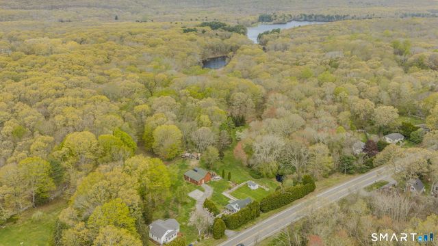 1352 North Road, Groton, CT 06340