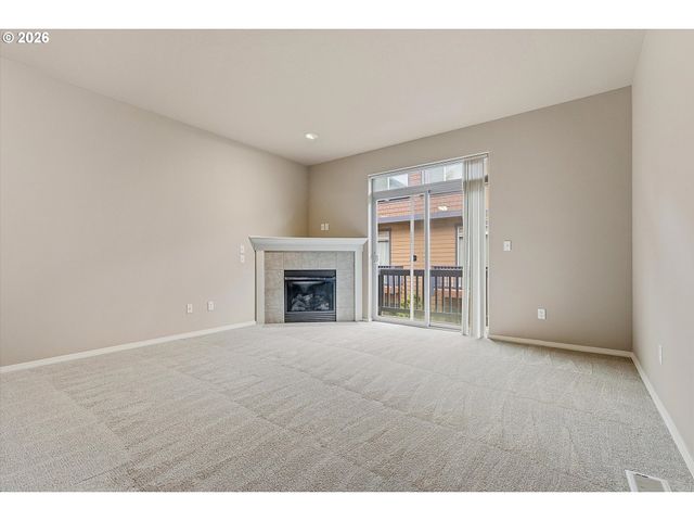 1473 Ne ALEXANDRIA Pl, Hillsboro, OR 97124