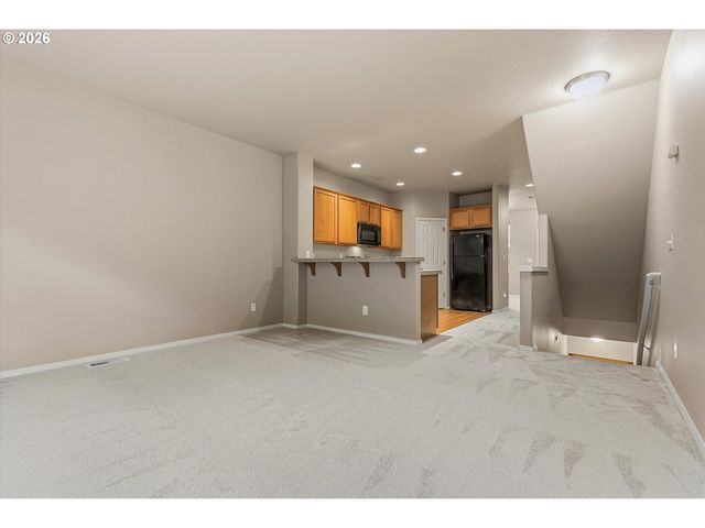 1473 Ne ALEXANDRIA Pl, Hillsboro, OR 97124