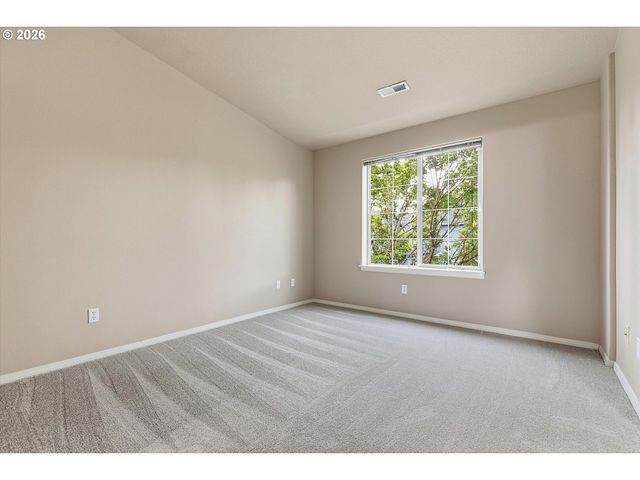 1473 Ne ALEXANDRIA Pl, Hillsboro, OR 97124