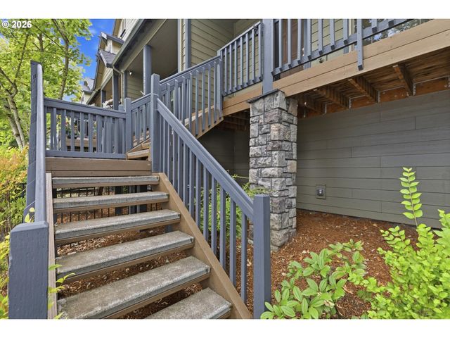 1473 Ne ALEXANDRIA Pl, Hillsboro, OR 97124