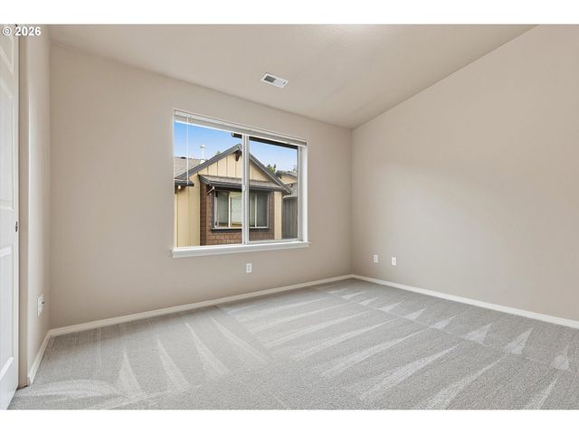 1473 Ne ALEXANDRIA Pl, Hillsboro, OR 97124