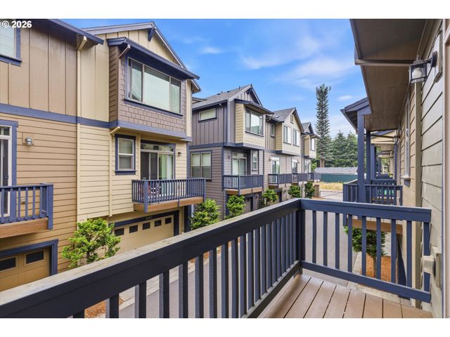 1473 Ne ALEXANDRIA Pl, Hillsboro, OR 97124
