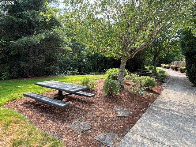 1473 Ne ALEXANDRIA Pl, Hillsboro, OR 97124