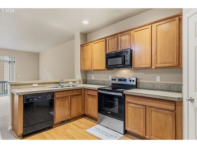 1473 Ne ALEXANDRIA Pl, Hillsboro, OR 97124