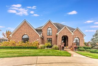 50045 Standish Court, Plymouth, MI 48170
