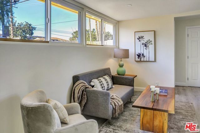 624 W Beach Avenue, Inglewood, CA 90302