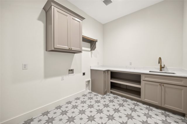114 Red Bud Road, Boyd, TX 76023