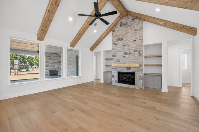 114 Red Bud Road, Boyd, TX 76023