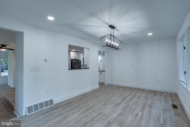 956 N KORFF DR, Vineland, NJ 08360