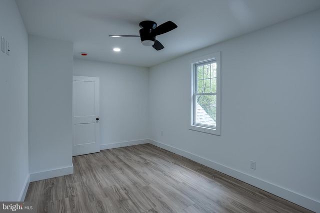 956 N KORFF DR, Vineland, NJ 08360