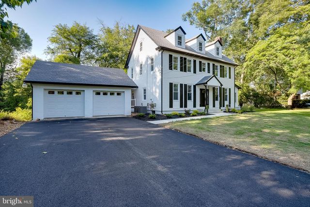 956 N KORFF DR, Vineland, NJ 08360