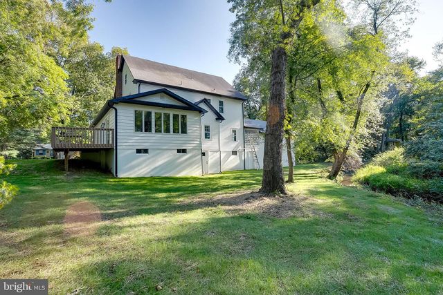 956 N KORFF DR, Vineland, NJ 08360