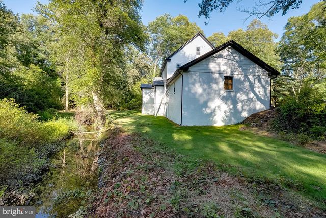 956 N KORFF DR, Vineland, NJ 08360