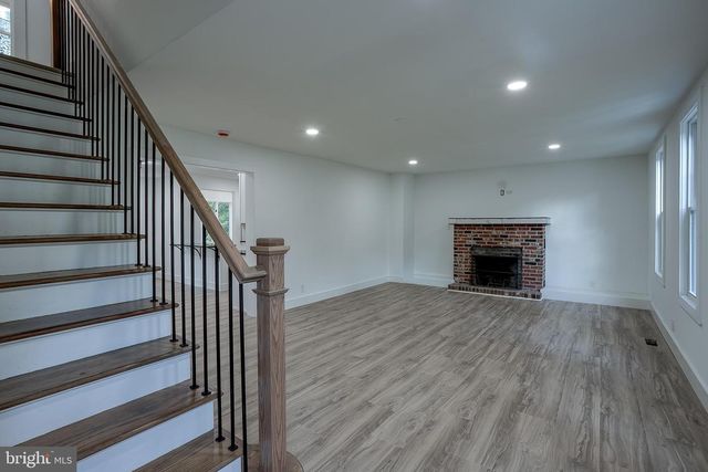 956 N KORFF DR, Vineland, NJ 08360
