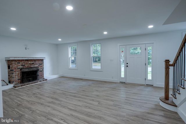 956 N KORFF DR, Vineland, NJ 08360
