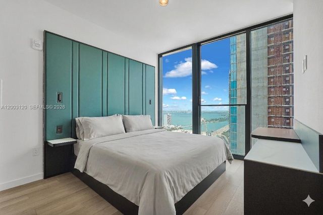 20 NE 11th St 4006, Miami, FL 33132