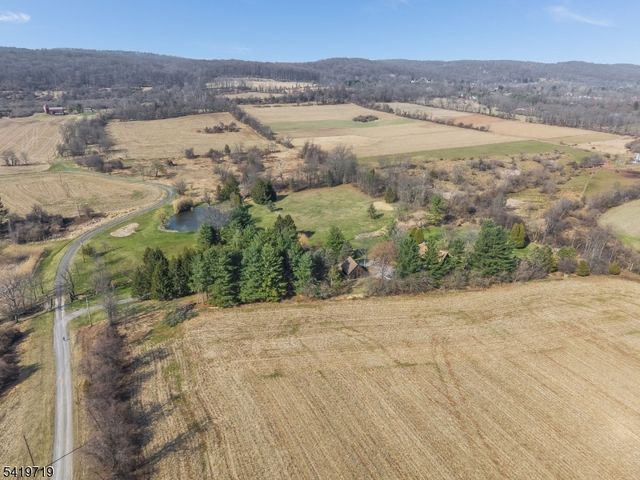 299 Spring Mills-Lt Yk Rd, Holland Twp., NJ 08848