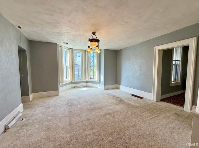 222 S Bluff Street, Monticello, IN 47960