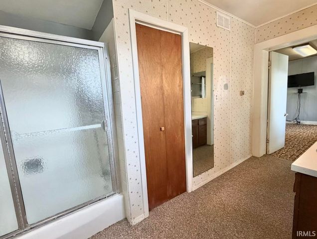 222 S Bluff Street, Monticello, IN 47960