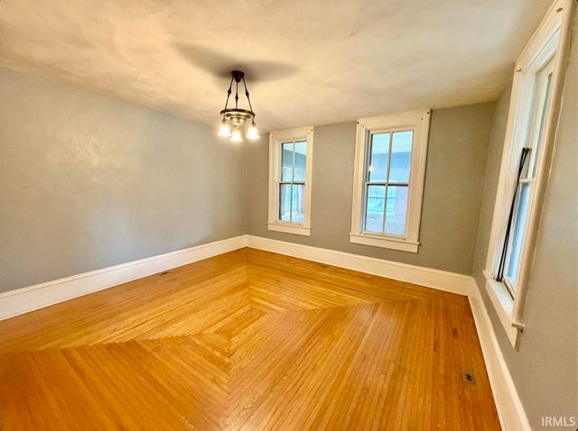222 S Bluff Street, Monticello, IN 47960