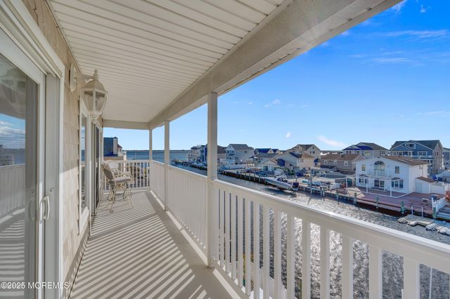 3451 E Lisbon Avenue, Toms River, NJ 08753