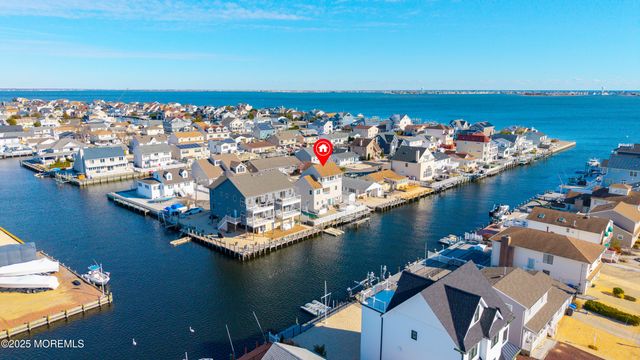 3451 E Lisbon Avenue, Toms River, NJ 08753