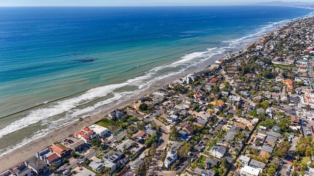 438 La Mesa Ave, Encinitas, CA 92024