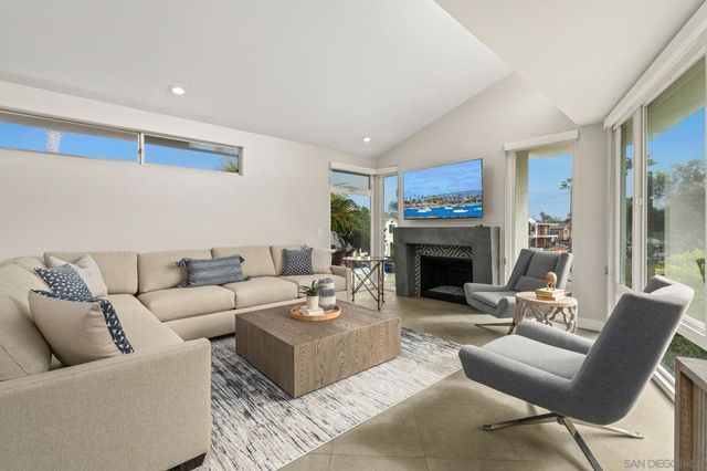 438 La Mesa Ave, Encinitas, CA 92024