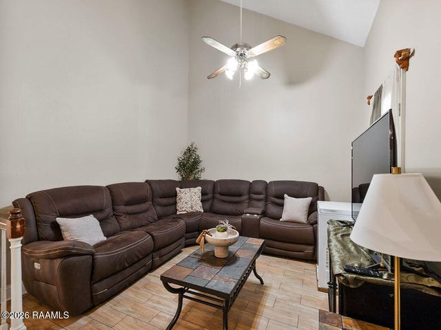 100 Teal Lane 7, Lafayette, LA 70507