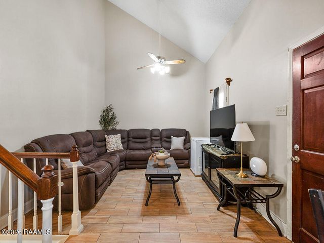 100 Teal Lane 7, Lafayette, LA 70507