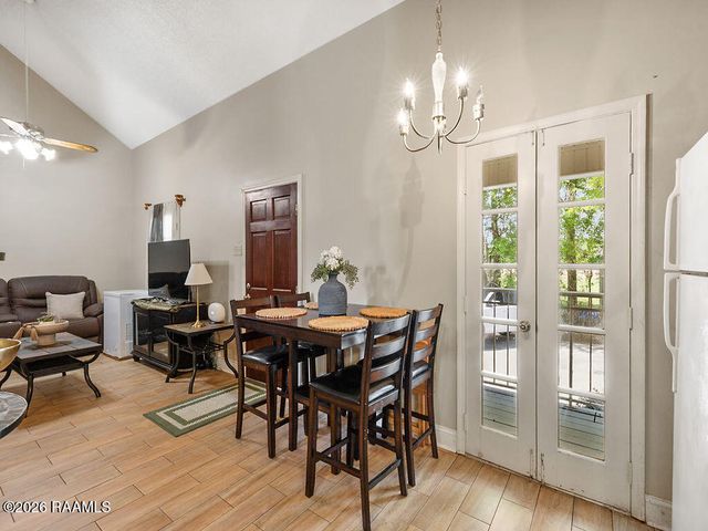 100 Teal Lane 7, Lafayette, LA 70507